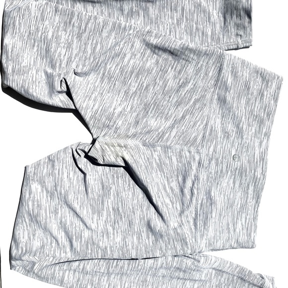 Lululemon Peloton We Are From Space Wunder Legging - Picture 2 of 3